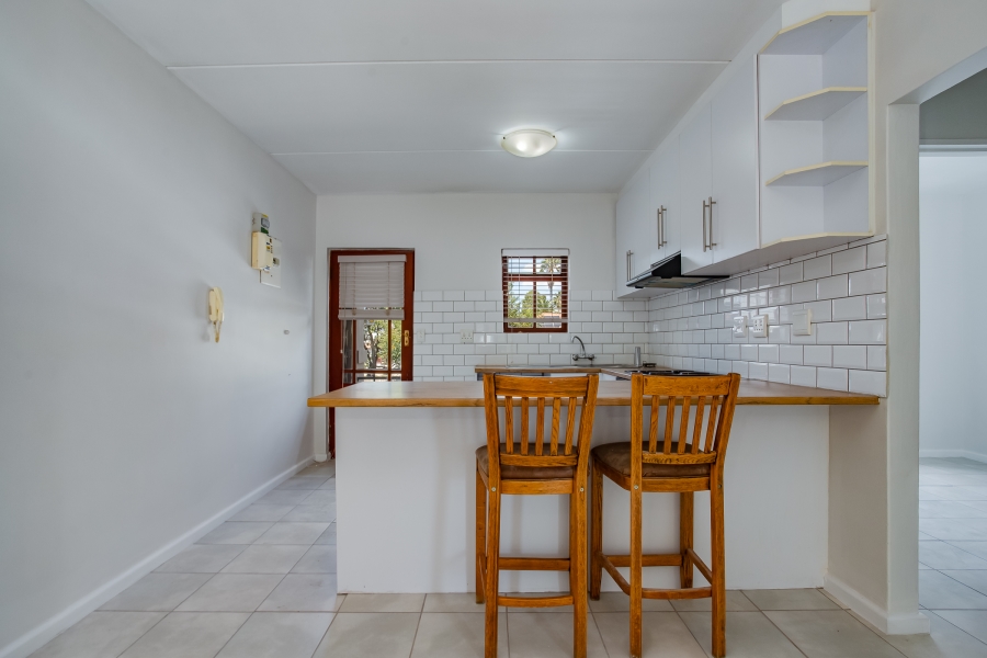 To Let 2 Bedroom Property for Rent in Paarl Central Western Cape